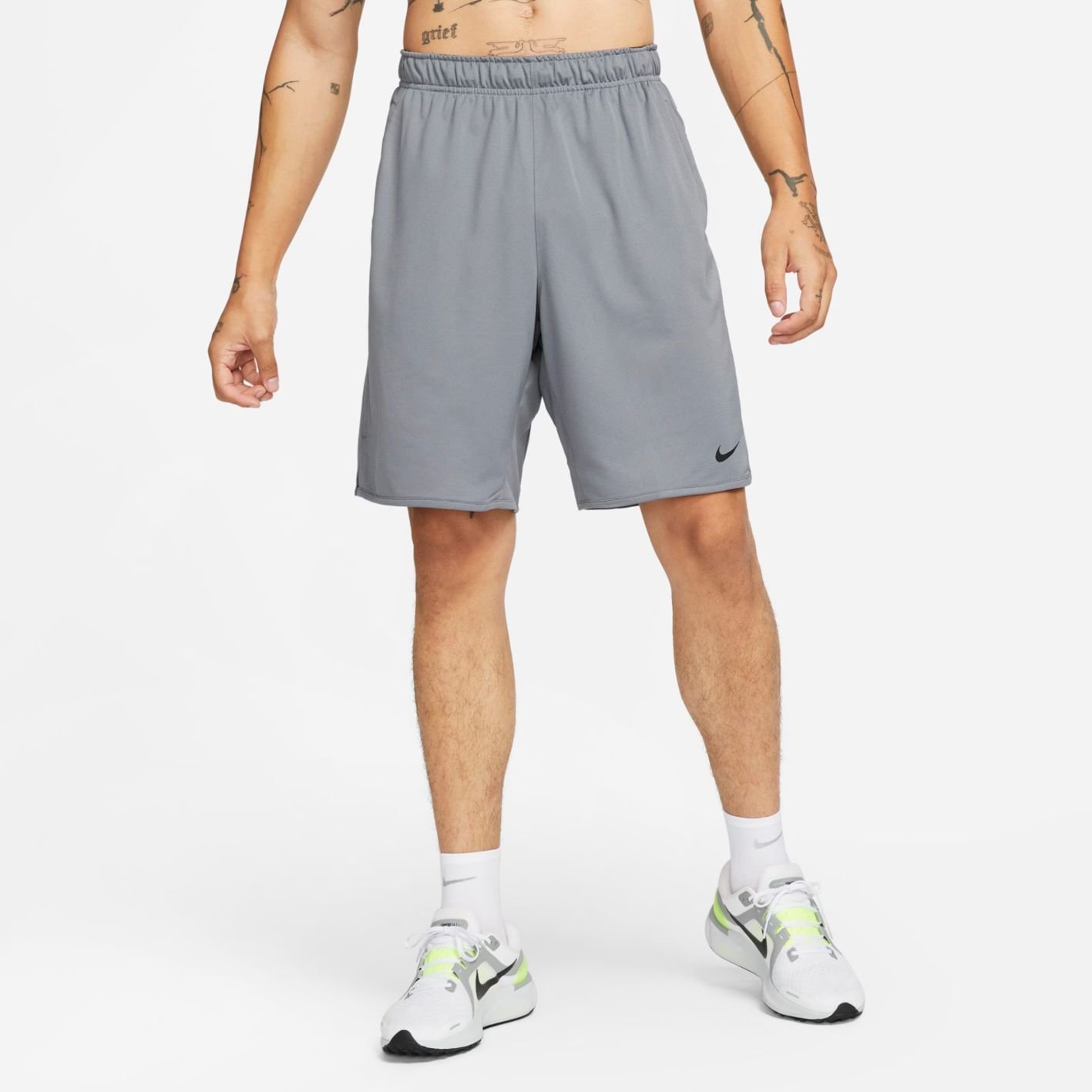 Bermuda Nike DV9328 Totality Knit 9