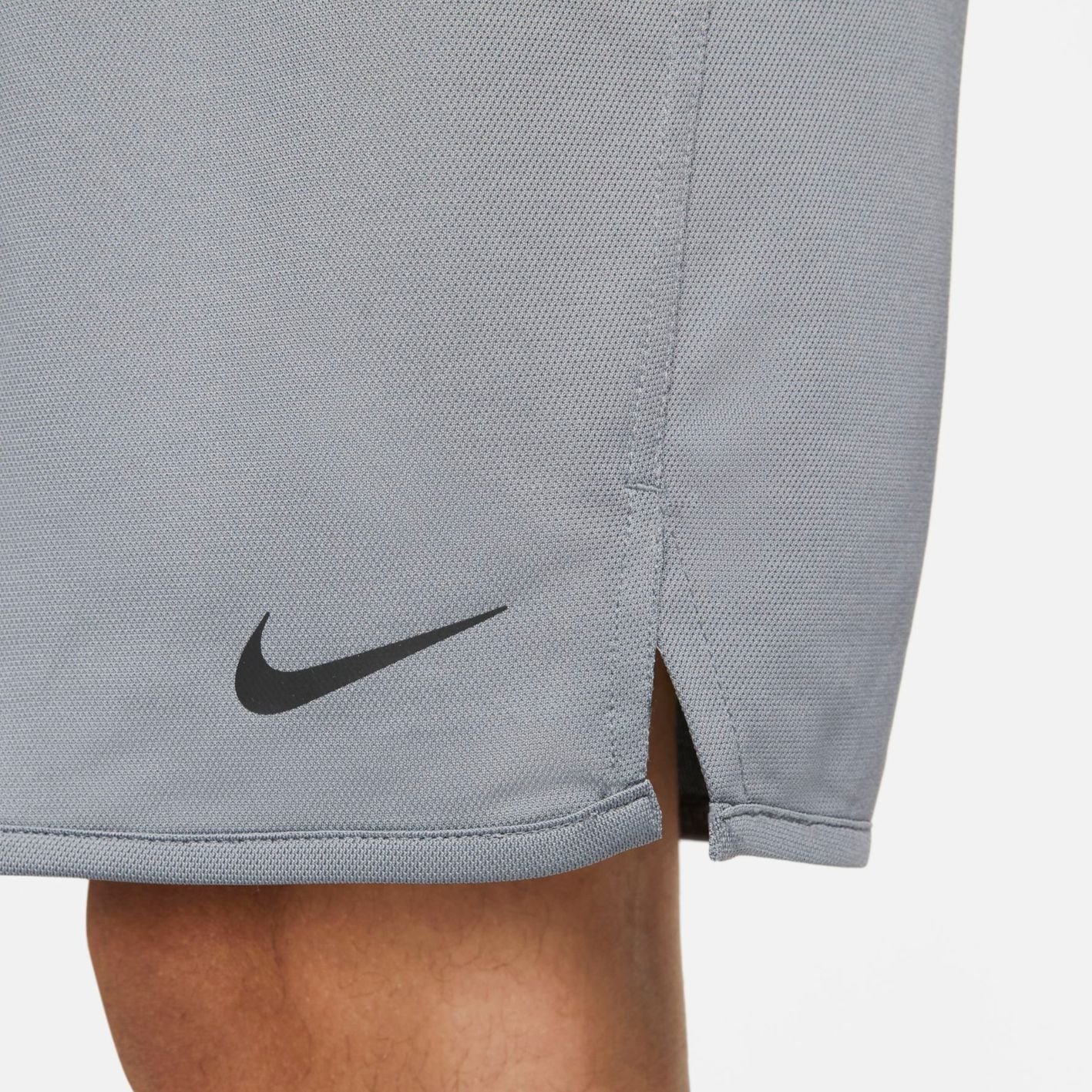 Bermuda Nike DV9328 Totality Knit 9