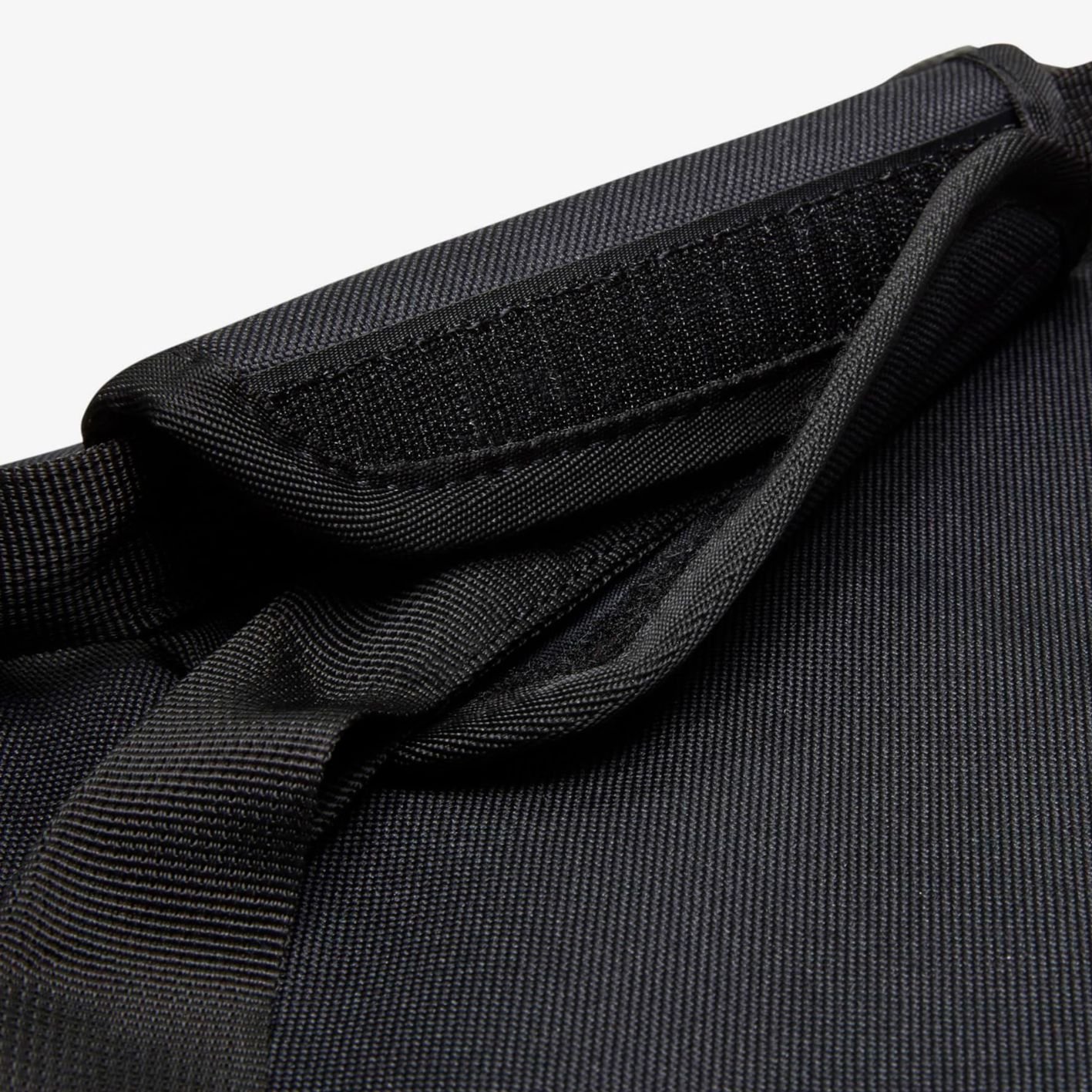 Bolsa Mala Nike Academy Team 95 Litros Cu8089-010