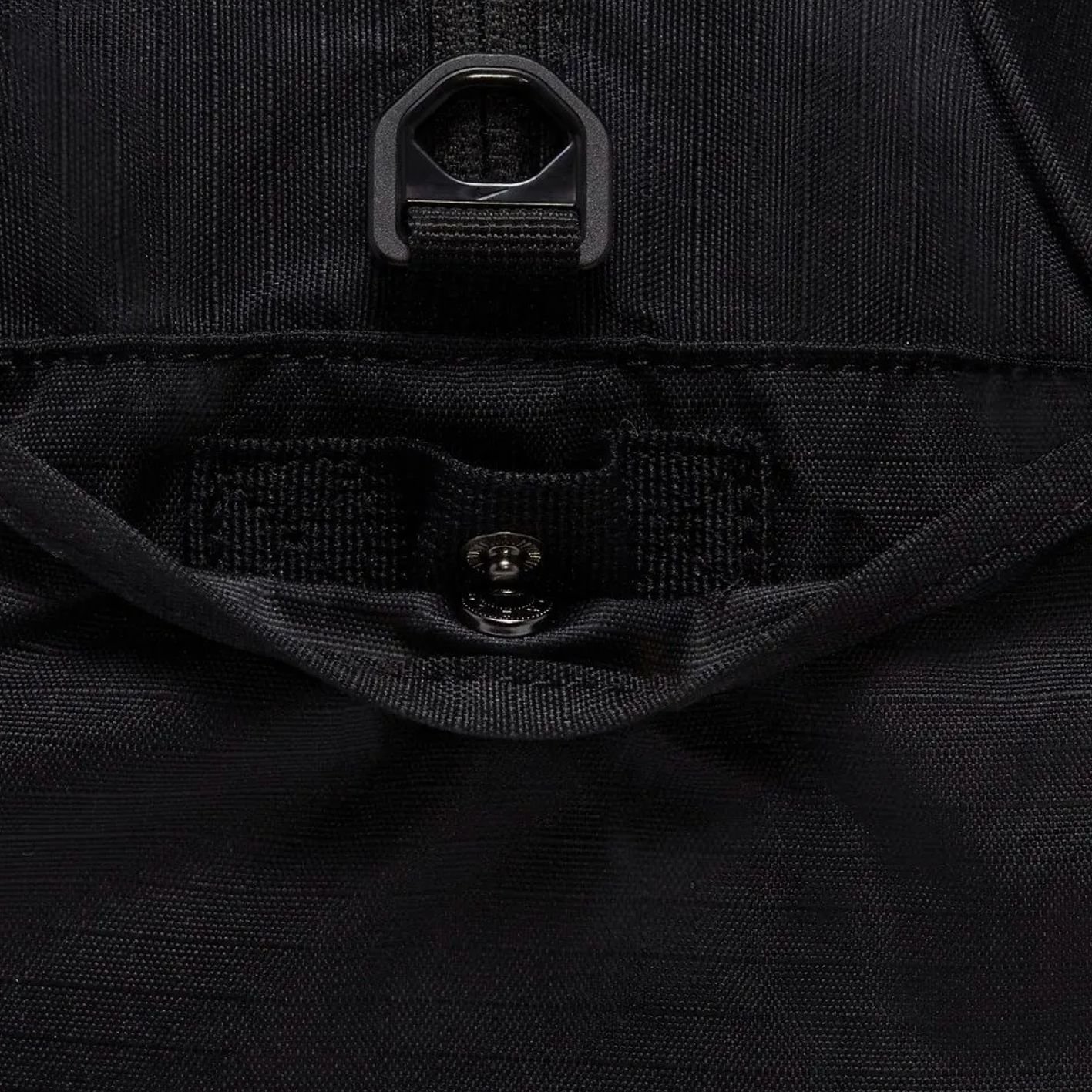 Bolsa Nike Gym Club Da1746-010