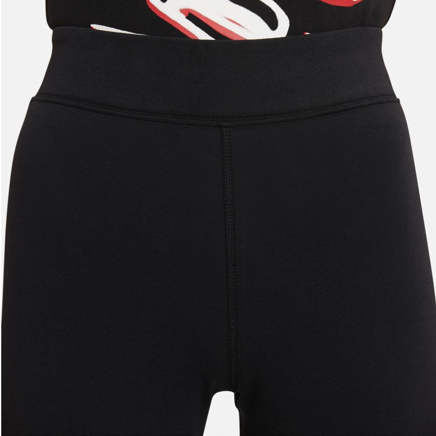 Calça Legging Nike Sportwear Essential Cz8528-010