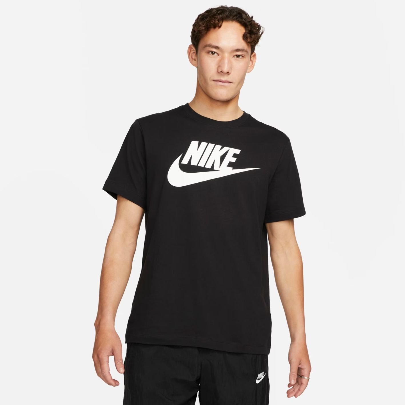 Camiseta Nike NSW TEE ICON AR5004