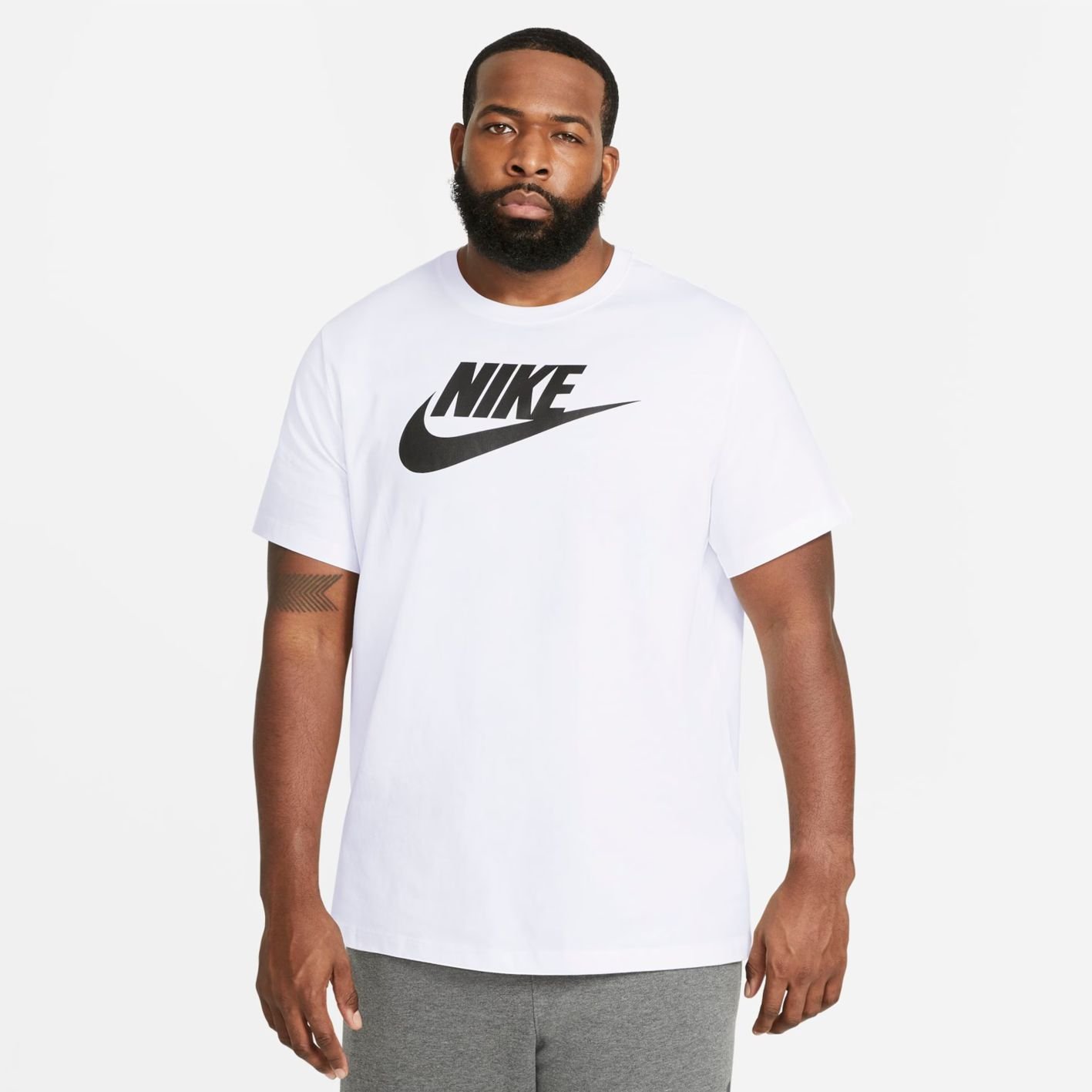 Camiseta Nike NSW TEE ICON AR5004