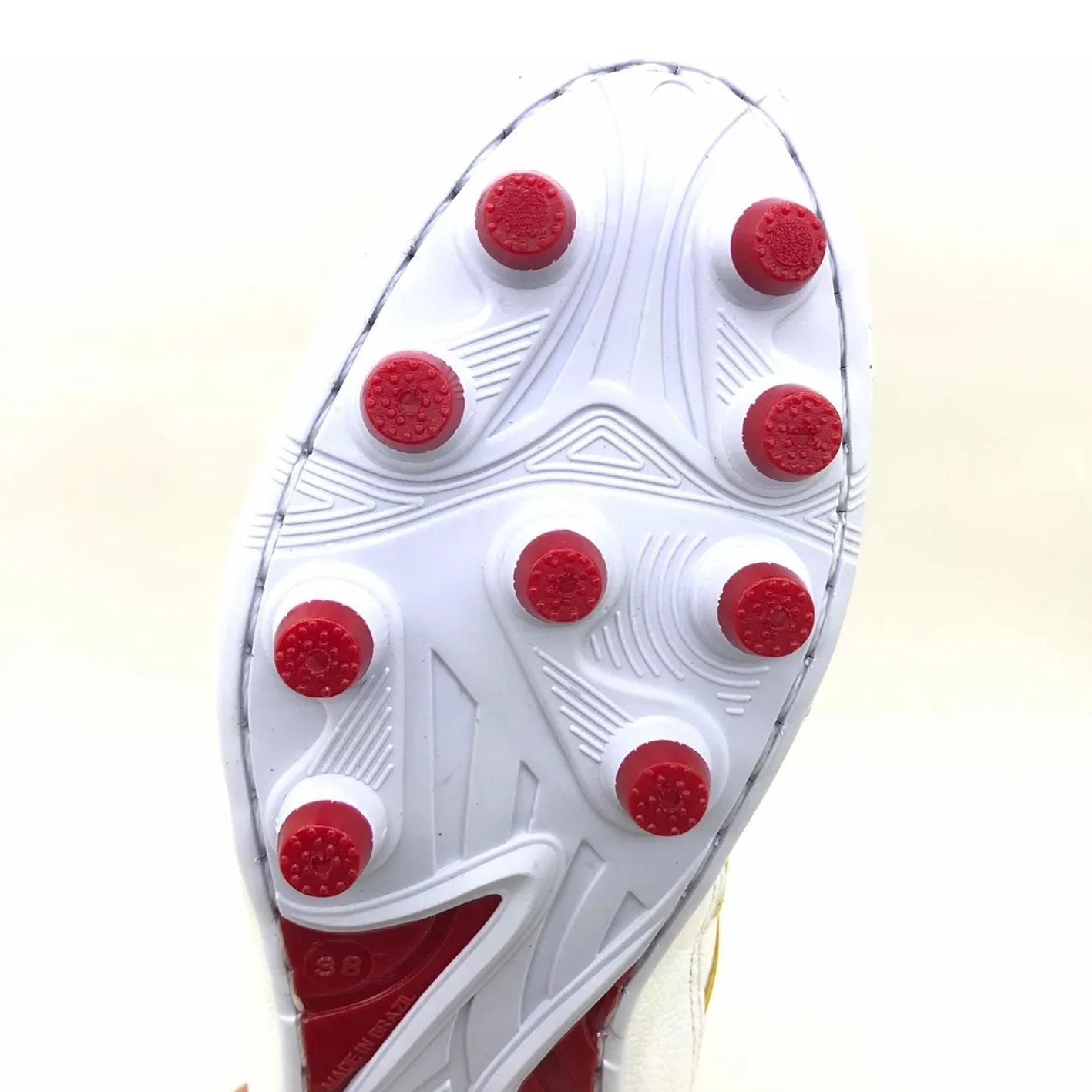 Chuteira Campo Kelme Flamenco Couro Kef4110001