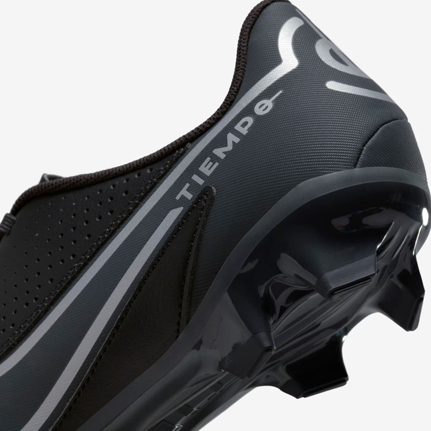 Chuteira Campo Nike Tiempo Legend 9 Club Da1176-007