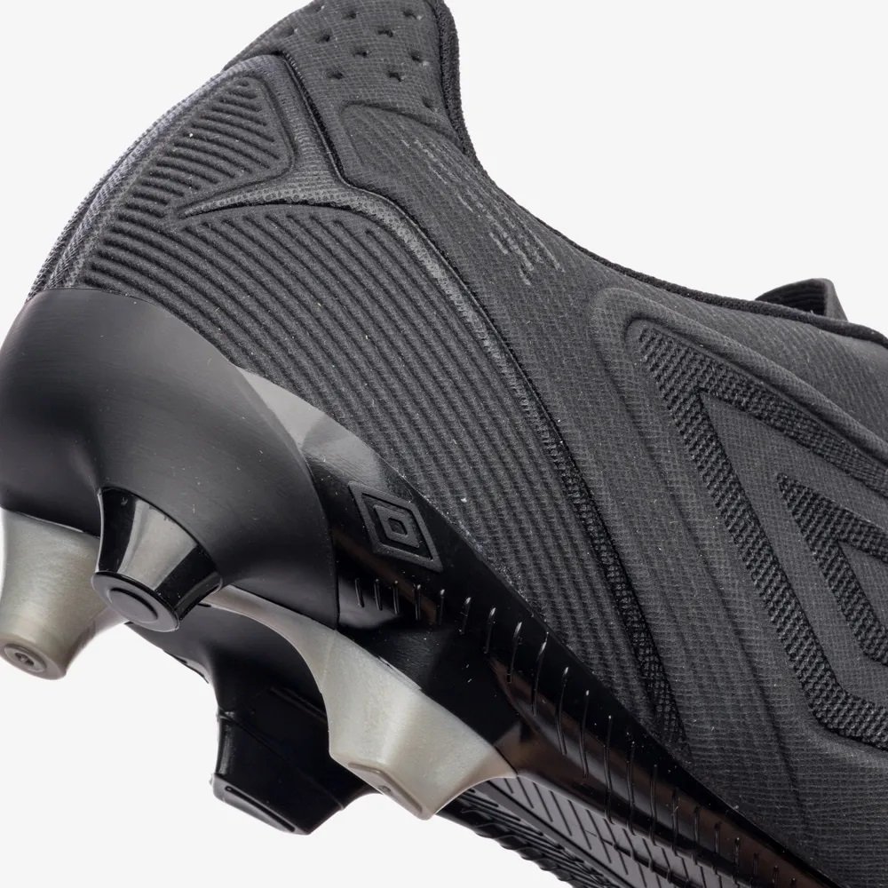 Chuteira Campo Umbro Attak III U03FB00375