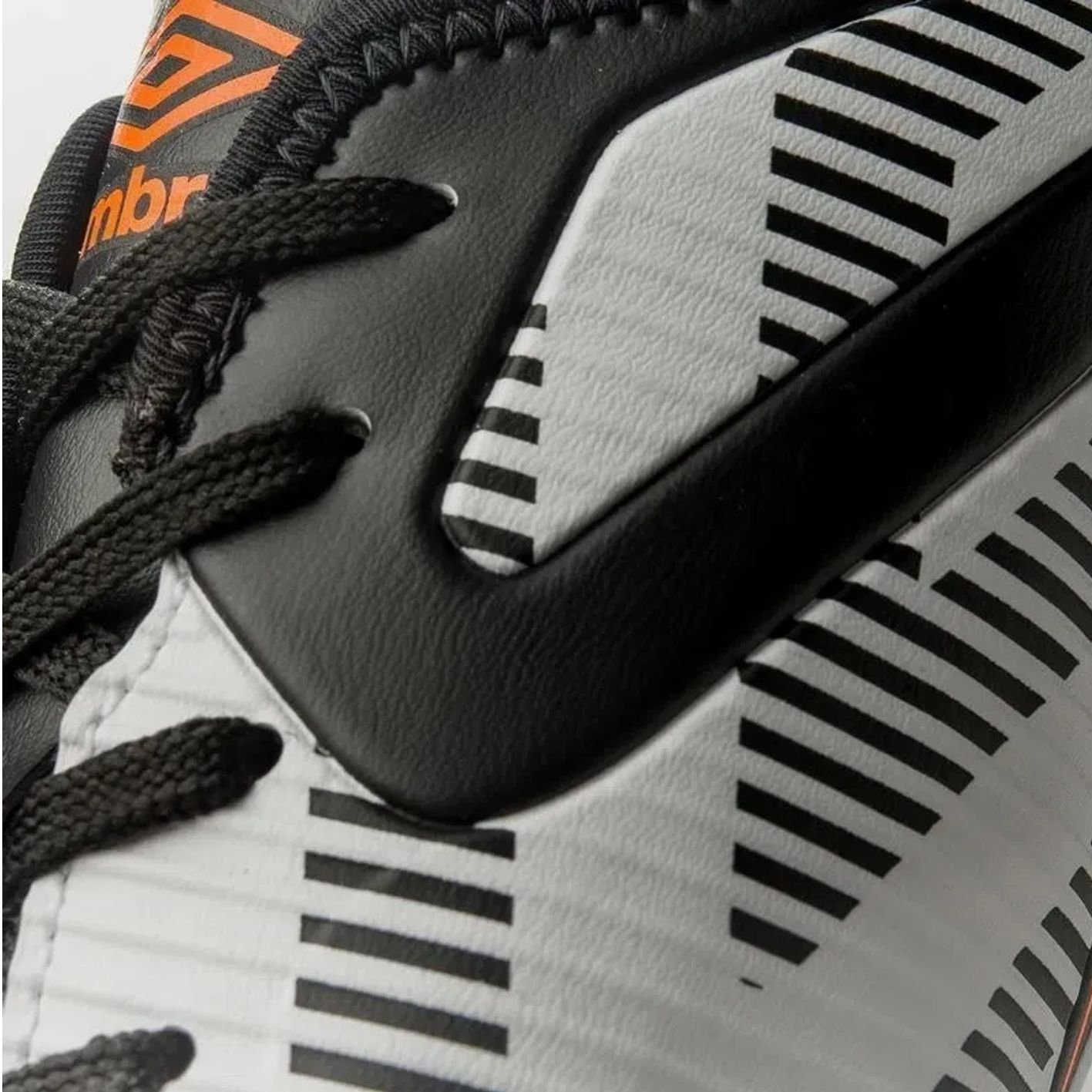 Chuteira Campo Umbro Stride U01fb00100