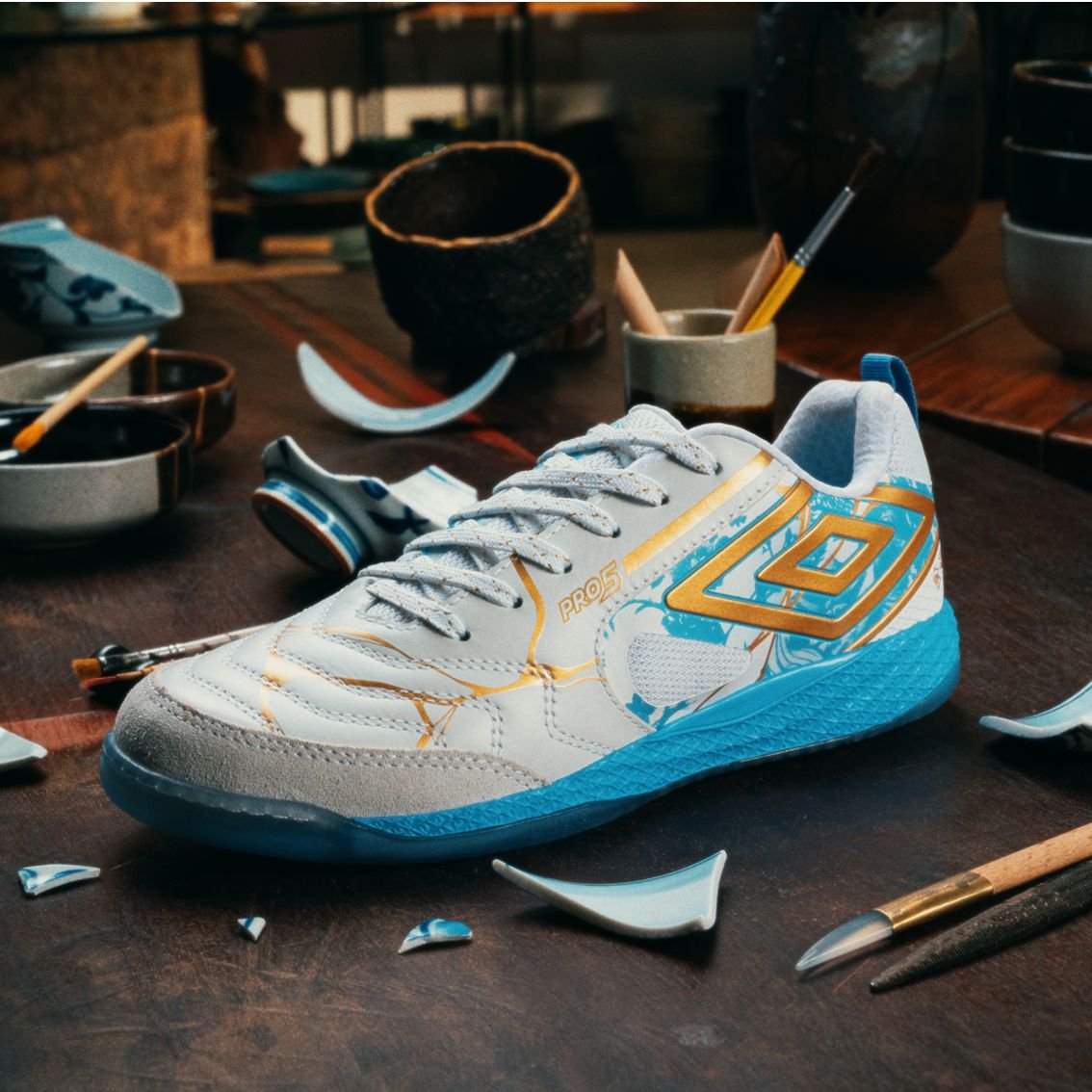 Chuteira Futsal Umbro Ada Master Class PRO BUMP KINTSUGI U03FB00485