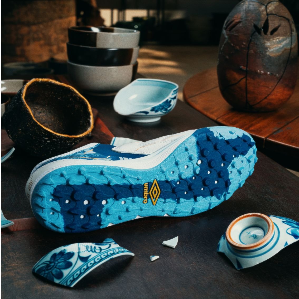 Chuteira Society Umbro Ada Master Class PRO BUMP KINTSUGI U03FB00487