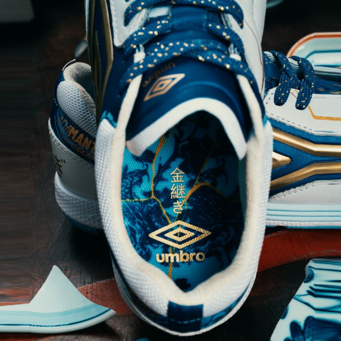 Chuteira Society Umbro Ada Master Class PRO BUMP KINTSUGI U03FB00487