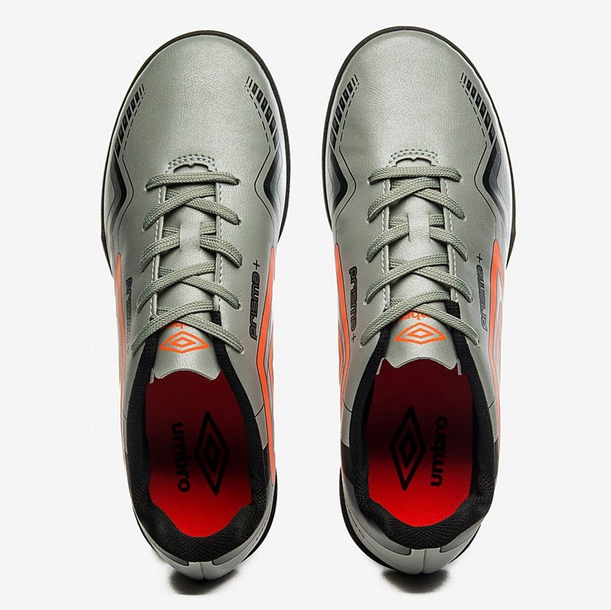 Chuteira Society Umbro Prisma+ JR U07FB00146