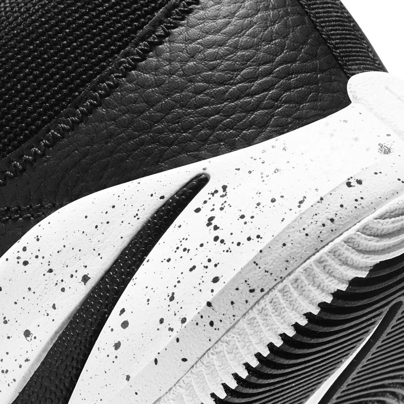 Tênis Nike Basquete Fly.by Mid 2 Cu3503-004