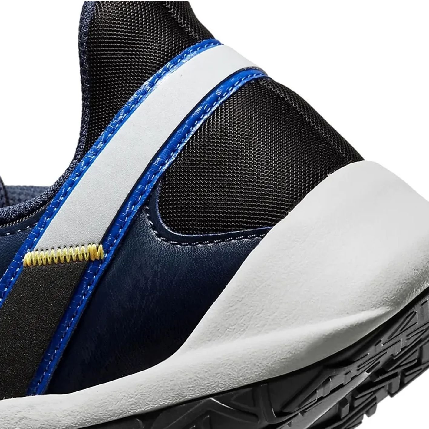 Tênis Nike Legend Essential 2 Cq9356-034