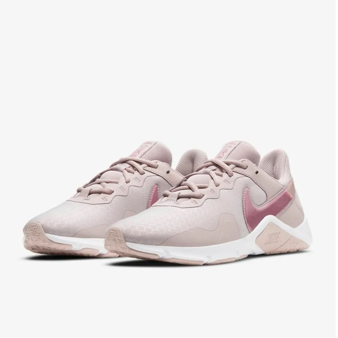 Tênis Nike Legend Essential 2 Cq9545-003