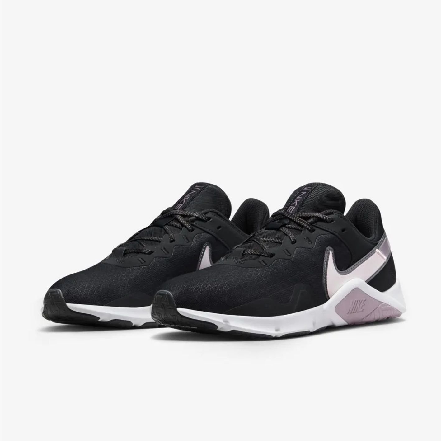 Tênis Nike Legend Essential 2 Premium Cz3668-002