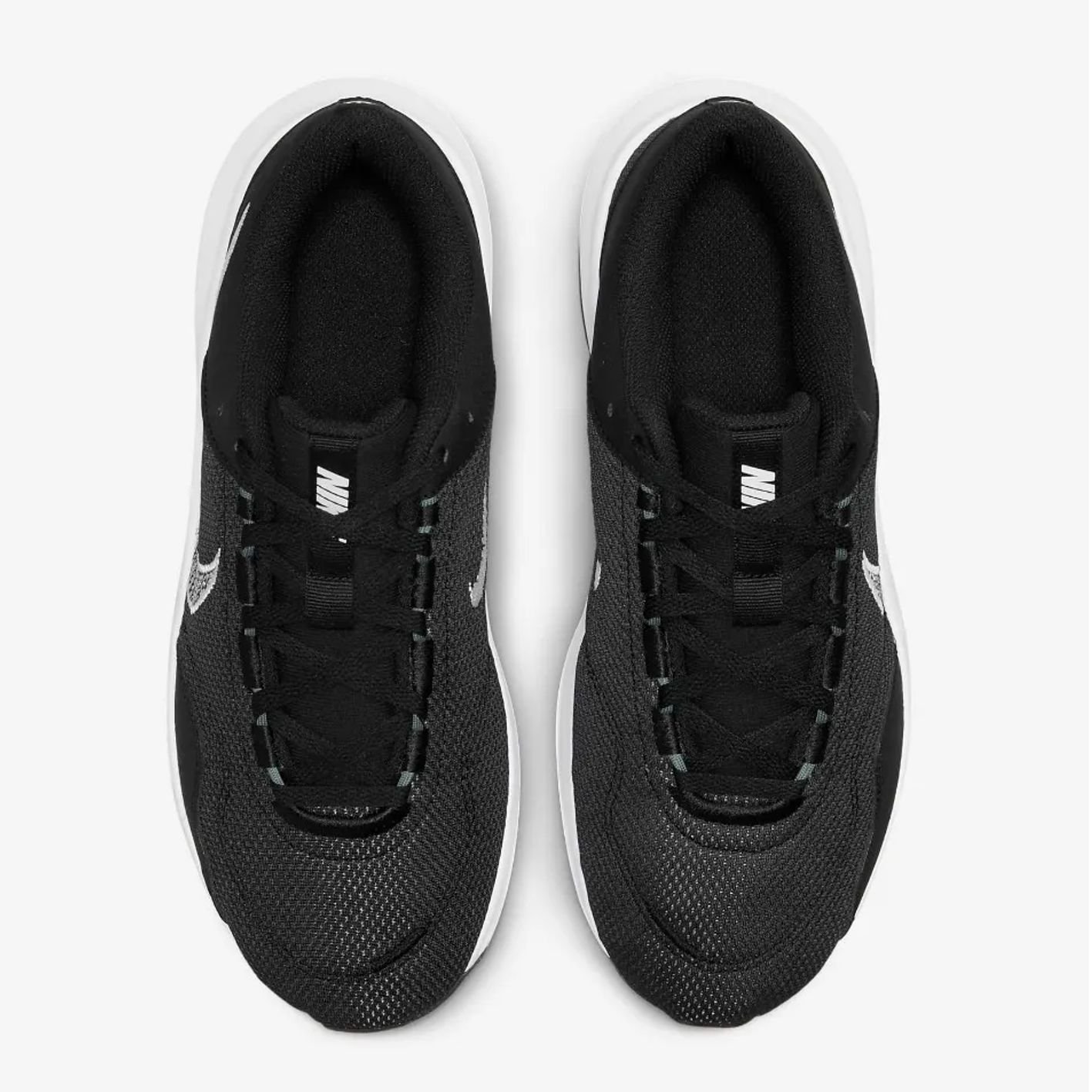 Tenis Nike Legend Essential 3 Dm1120-001